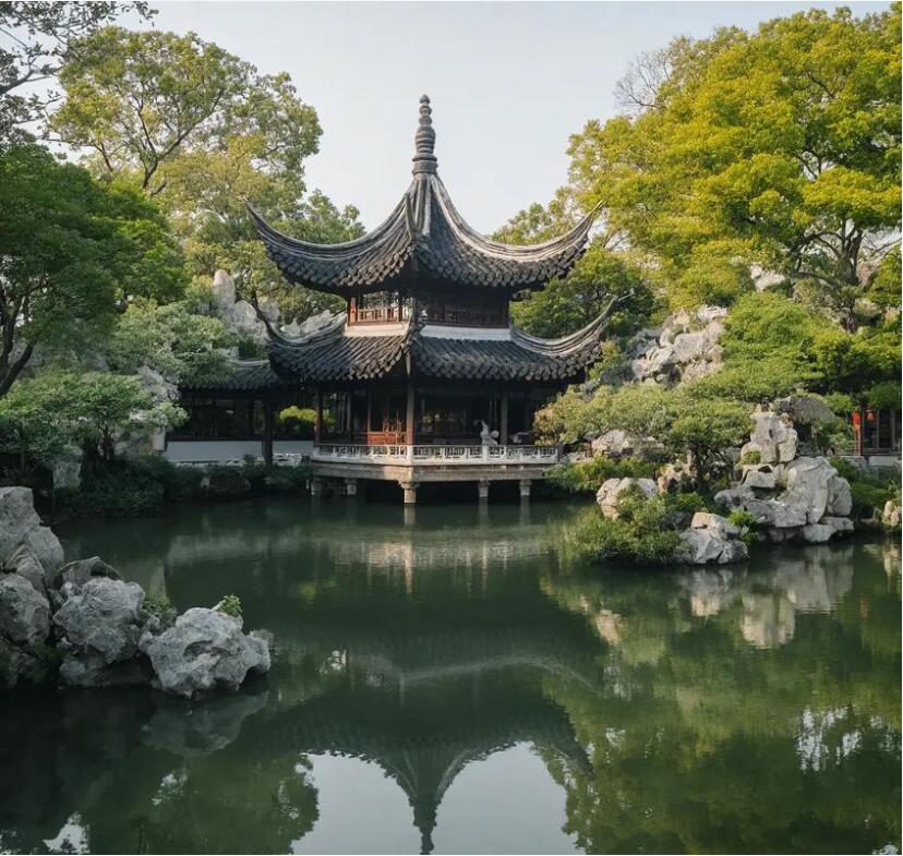 鞍山千山残留餐饮有限公司